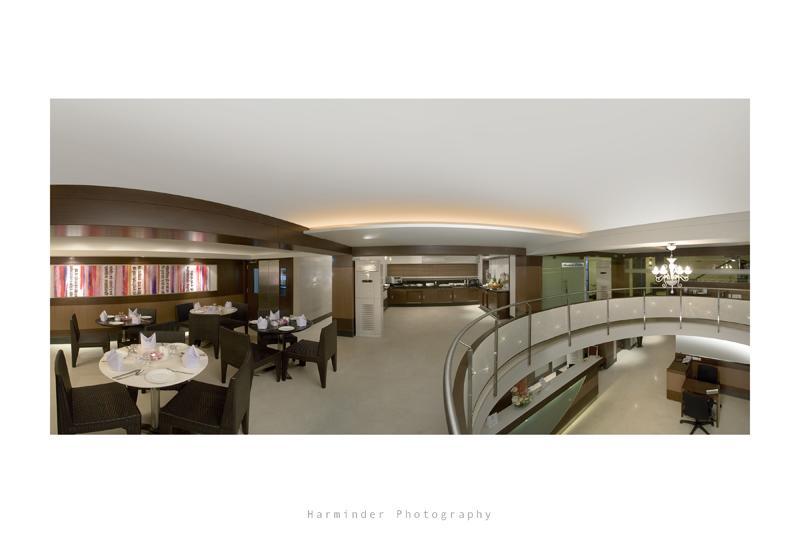 Kapila Business Hotel Púna Kültér fotó