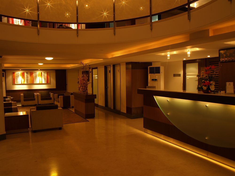 Kapila Business Hotel Púna Kültér fotó